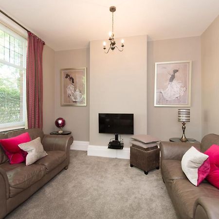 Albany House By Harrogate Serviced Apartments Buitenkant foto