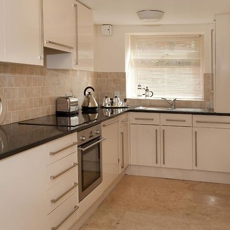 Albany House By Harrogate Serviced Apartments Buitenkant foto