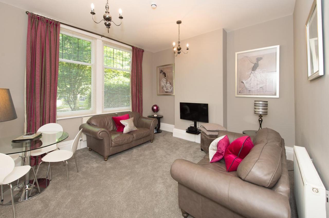 Albany House By Harrogate Serviced Apartments Buitenkant foto