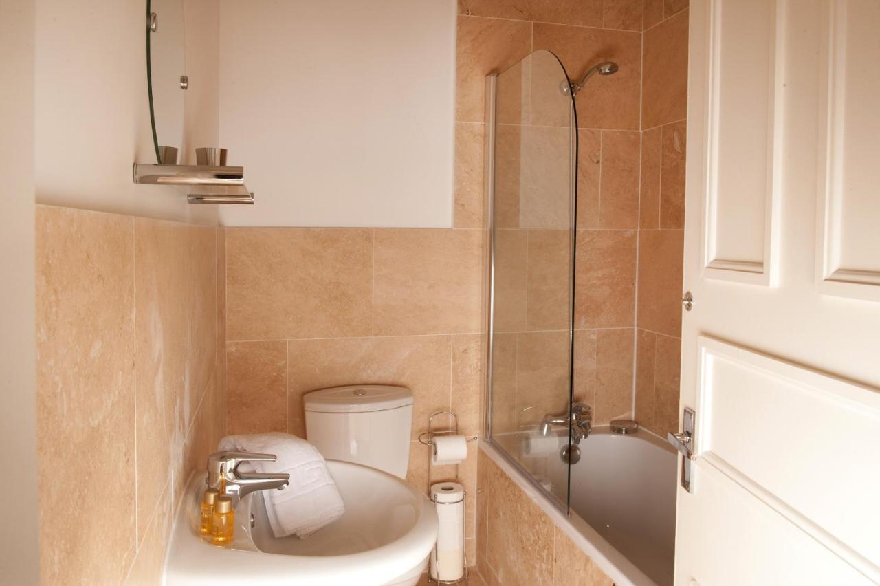 Albany House By Harrogate Serviced Apartments Buitenkant foto